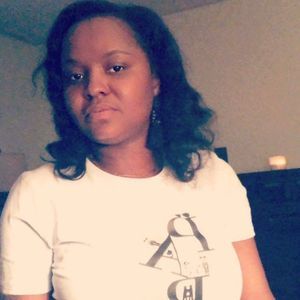 Meet your Posher, Nadege